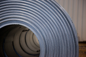 Nerūdijančio plieno juostos, grūdintos, Lenkija, lakštai, laidai, vamzdžiai